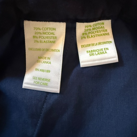 Lilly Pulitzer RARE NWT Velvet Navy Shorts with Gold Pineapple Embroidery - Picture 6 of 7